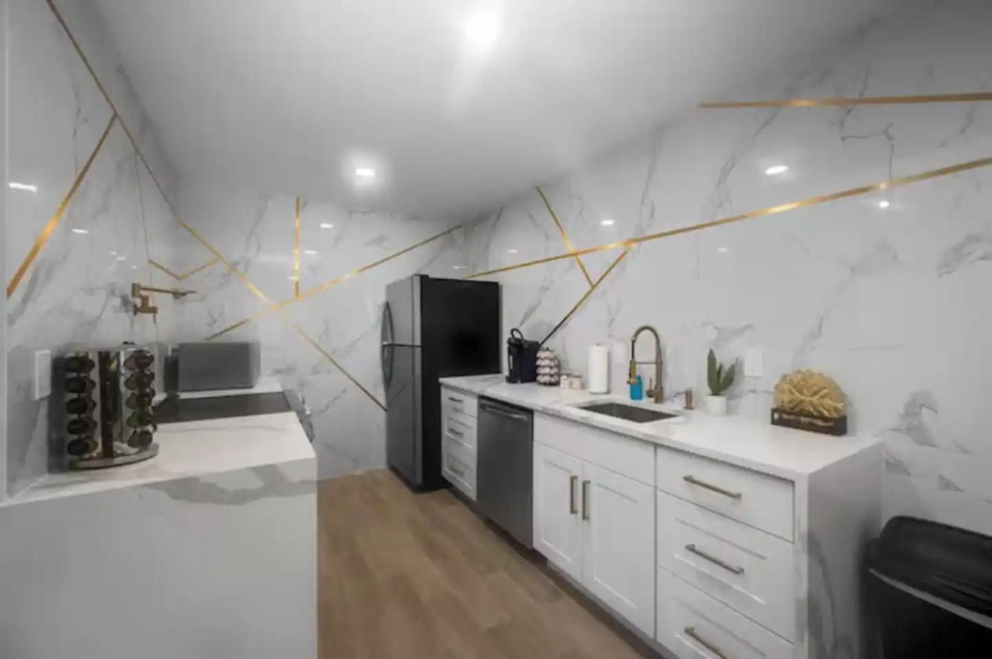Apartamento Spacious 1br Galleria With Pool & Free Park *